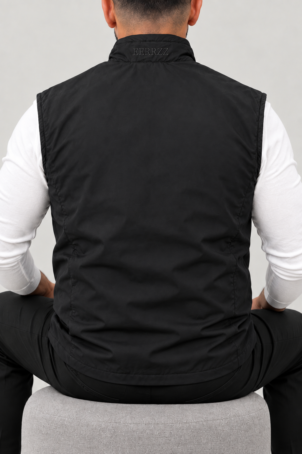 Gilet sans manches zippé