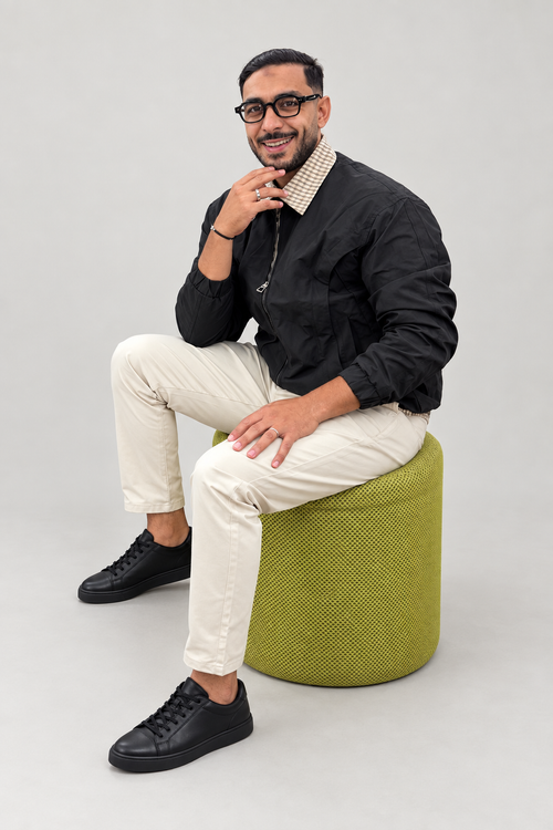 Blouson zippé col à carreaux